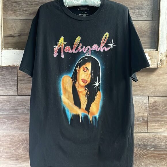 Aaliyah Tee Shirt, Size XL, Black - Picture 1 of 5